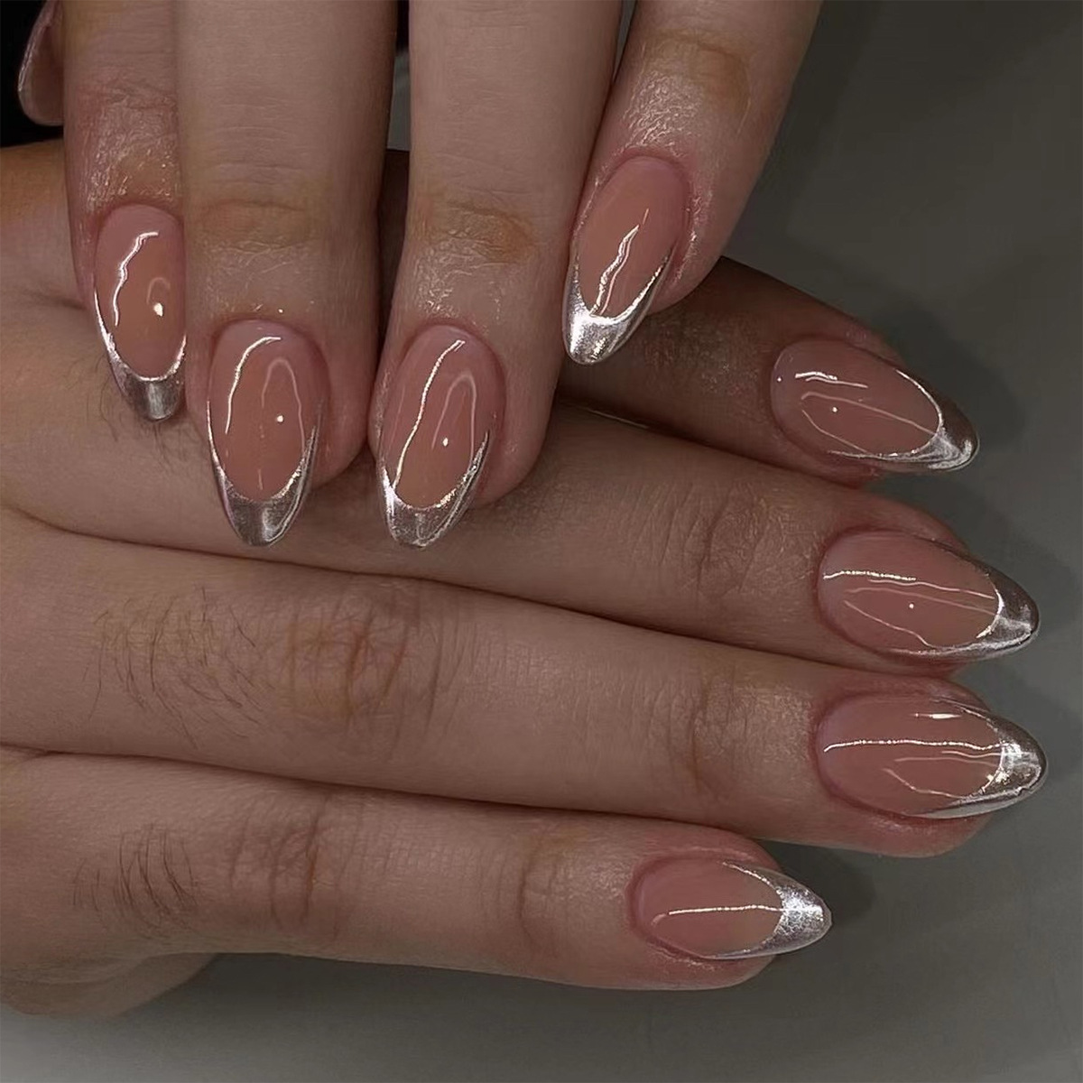 24枚入り シンプル グリーン フレンチ フェイクネイル 既 - Nail Art Press On のレビューと価格