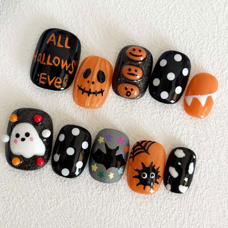 10枚入り ハロウィン ゴースト パンプキン プレスオンネイ - Nail Art Press On のレビューと価格
